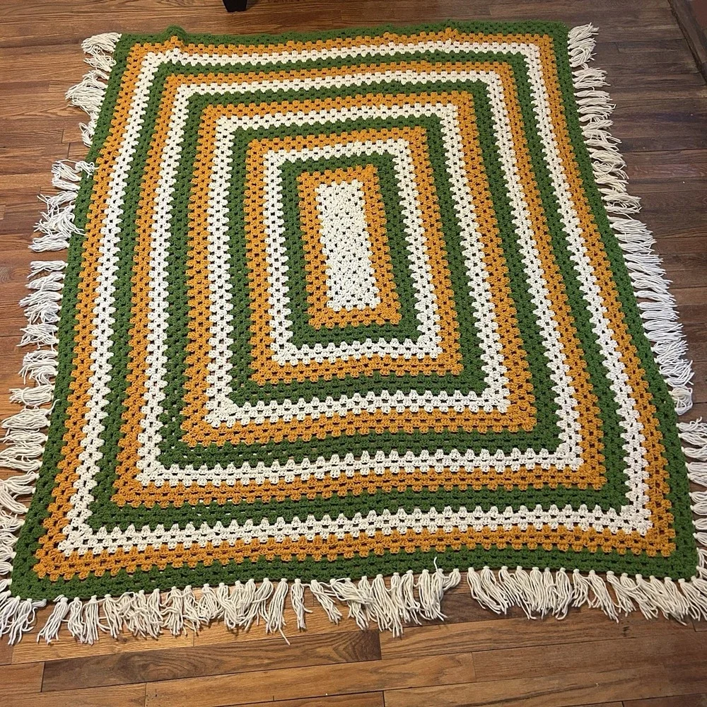 Vtg Handmade Crochet Granny Blanket 72
